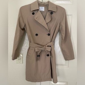 Old Navy Lightweight Trench Coat